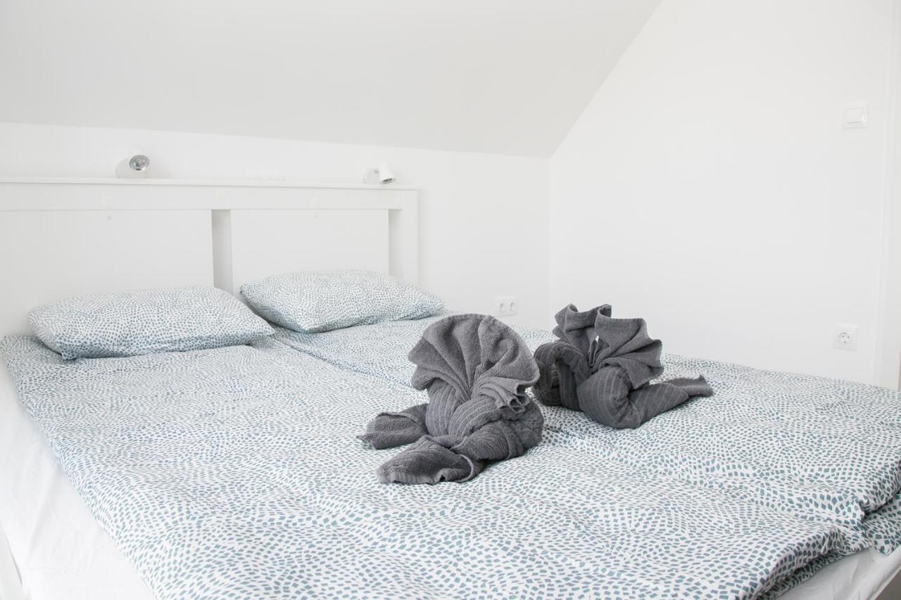סיגליגט Kardos Villa מראה חיצוני תמונה